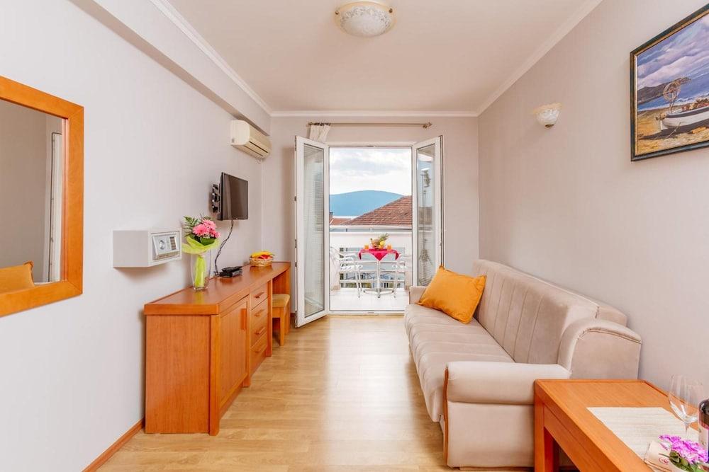Apartments Perper Tivat Luaran gambar